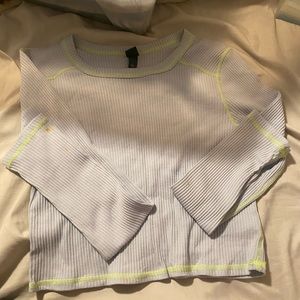 Women’s cropped long sleeve